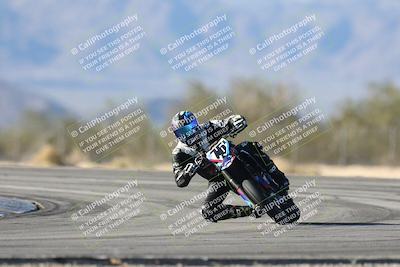 media/Dec-07-2025-CVMA (Sun) [[3e7d2de5dc]]/Race 12- Formula 40 MW and LW/